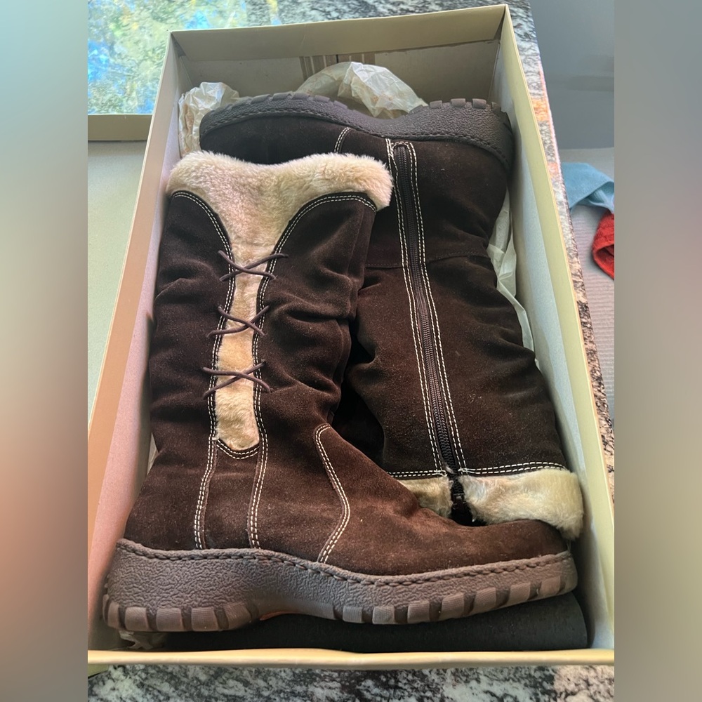 Naturalizer Brown and Cream Lined Winter Boots 9.5 - Picture 3 of 7